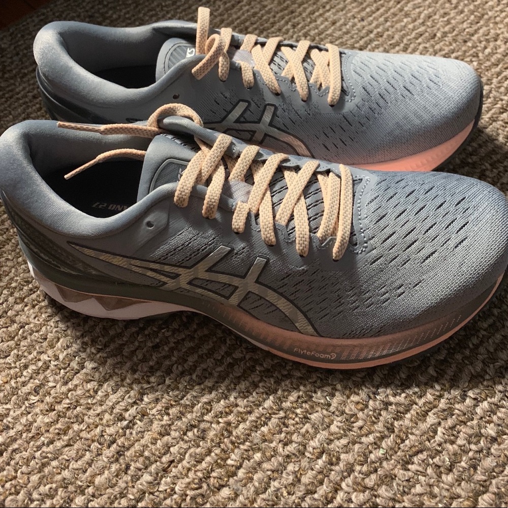 Asics Gel-Kayano 27 (brand new in box)